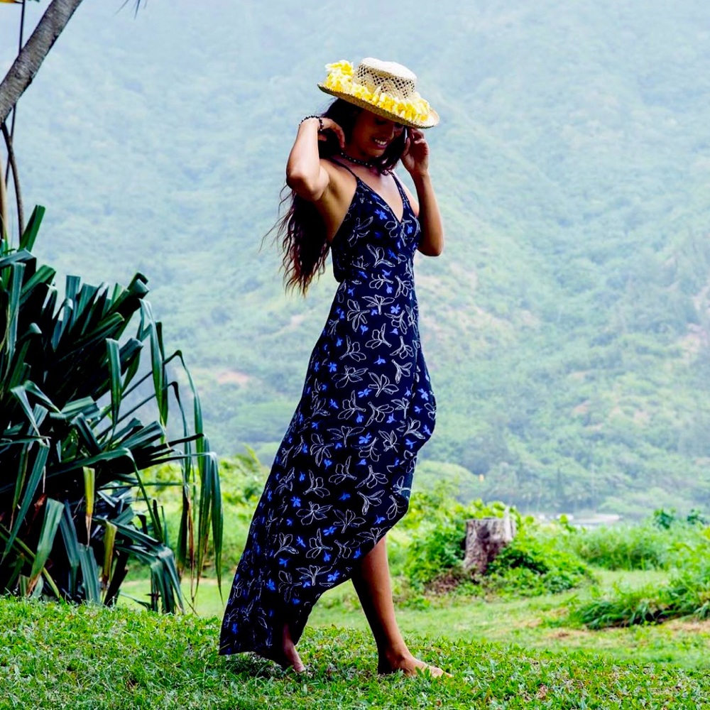 Ava Sky Fighting Eel Sig Zane Colab Malika Dress in Electric Malia’s Apia Size S